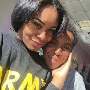 Meet your Posher, Anitra